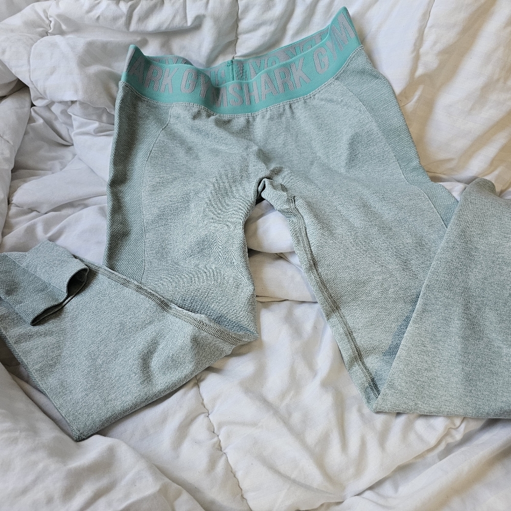 Two pairs of Gymshark Tights - Picture 5 of 8